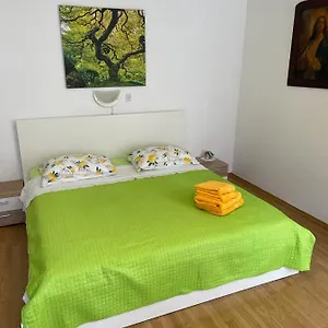Appartement Dana, Cres