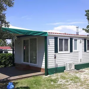 Mobile Homes In Camp Kovacine, Cres, With Long Pebble Vakantiehuis